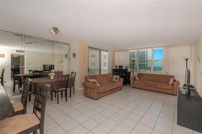 Picture of 1817 S Ocean Dr # 628, Hallandale Beach FL 33009