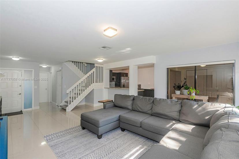 Picture of 9243 W Sunrise Blvd # 0, Plantation FL 33322