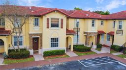 Picture of 1690 NE 33Rd Ave # 6, Homestead, FL 33033