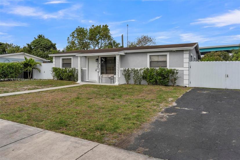 Picture of 20120 NW 14Th Pl, Miami Gardens FL 33169