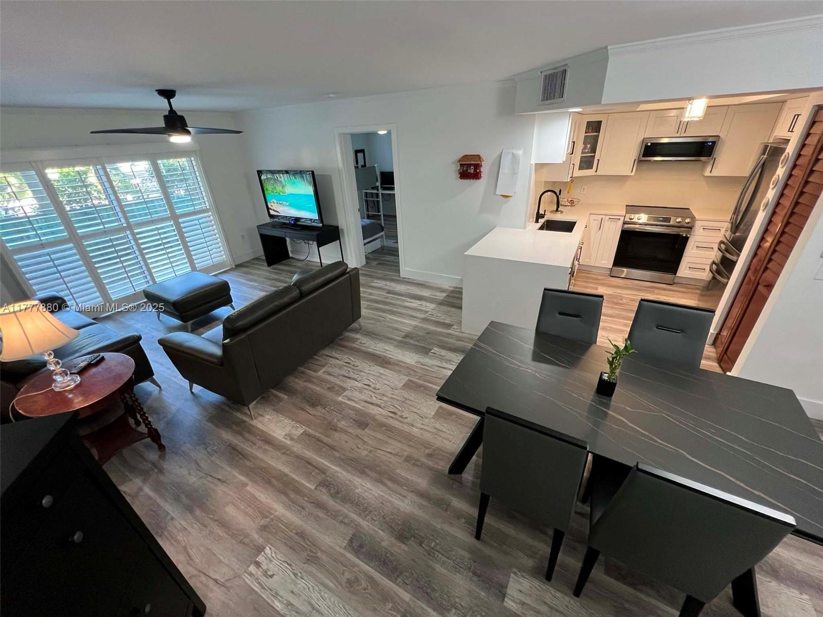 Picture of 2005 SE 10Th Ave # 412, Fort Lauderdale, FL 33316
