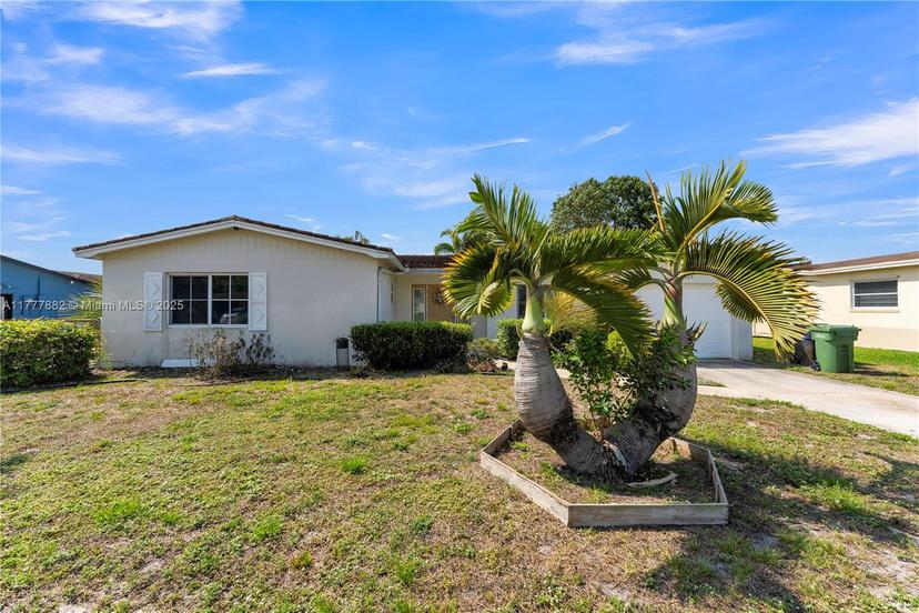 Picture of 6924 NW 8Th Ct, Margate FL 33063