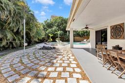Picture of 14811 Archerhall St, Davie, FL 33331