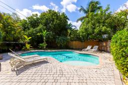 Picture of 14811 Archerhall St, Davie, FL 33331
