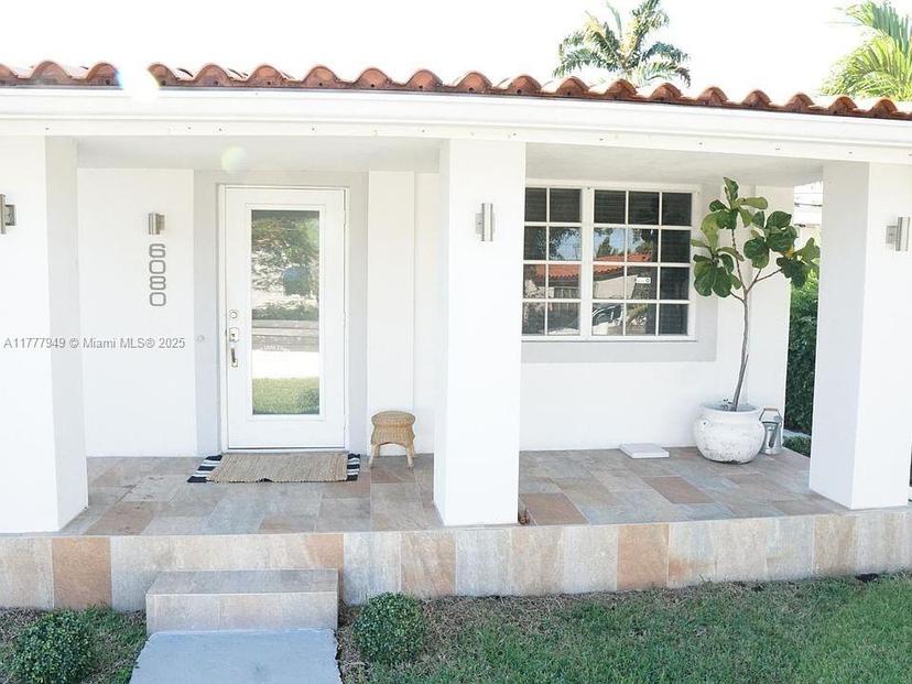 Picture of 6080 SW 18Th St, Miami FL 33155