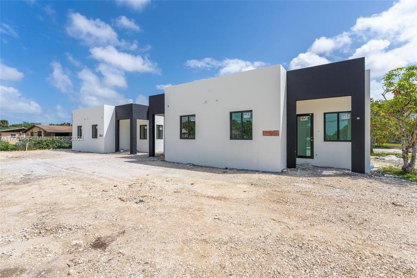 Picture of 12330 SW 219Th St # 12330, Miami FL 33170