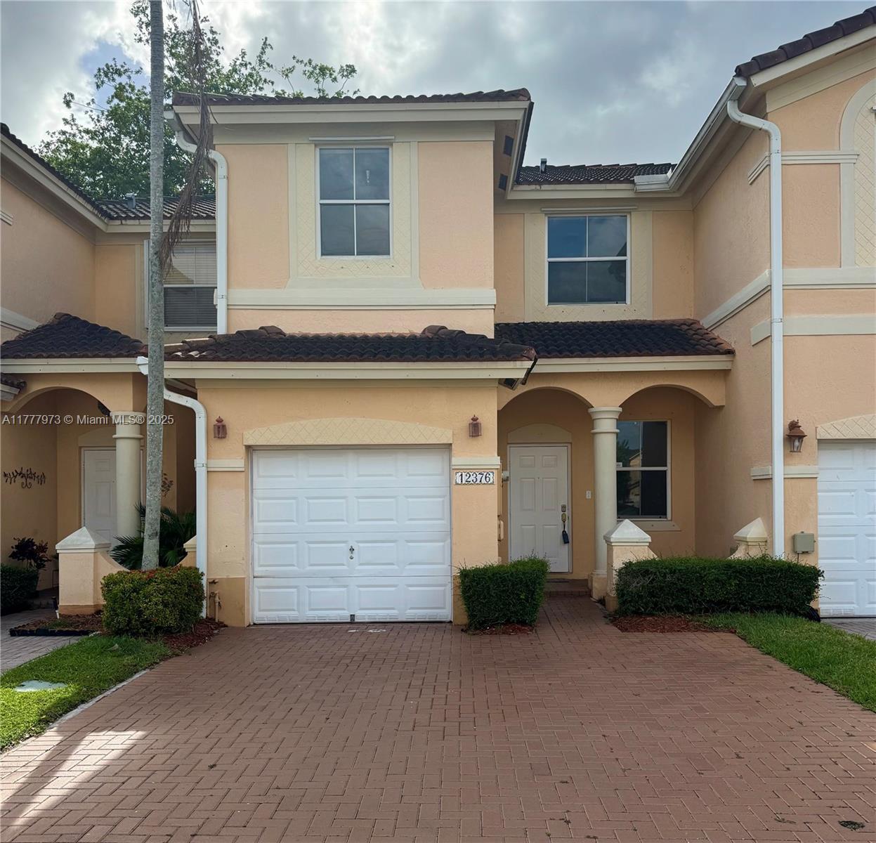 Picture of 12376 SW 126Th Ave # 12376, Miami, FL 33186