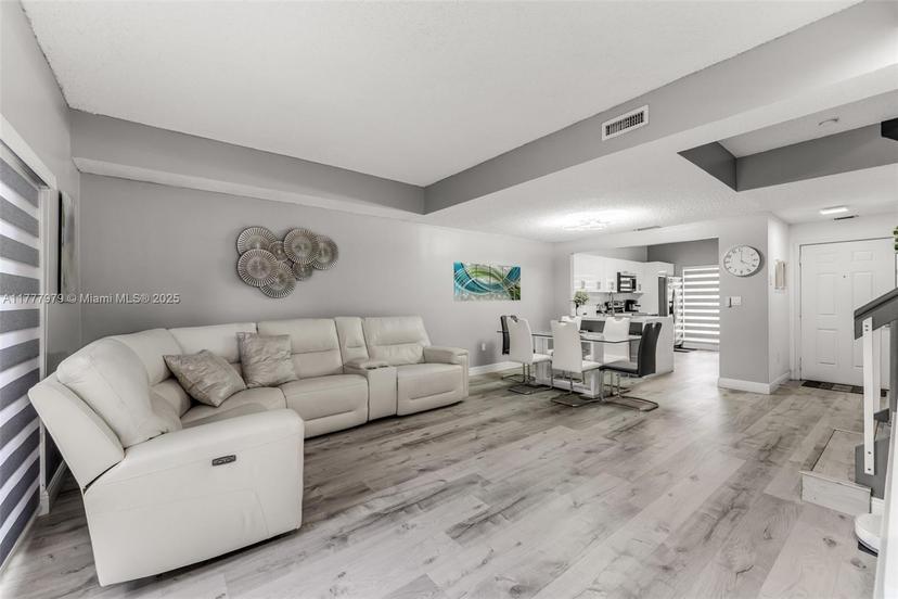 Picture of 14245 SW 57Th Ln # 1, Miami FL 33183