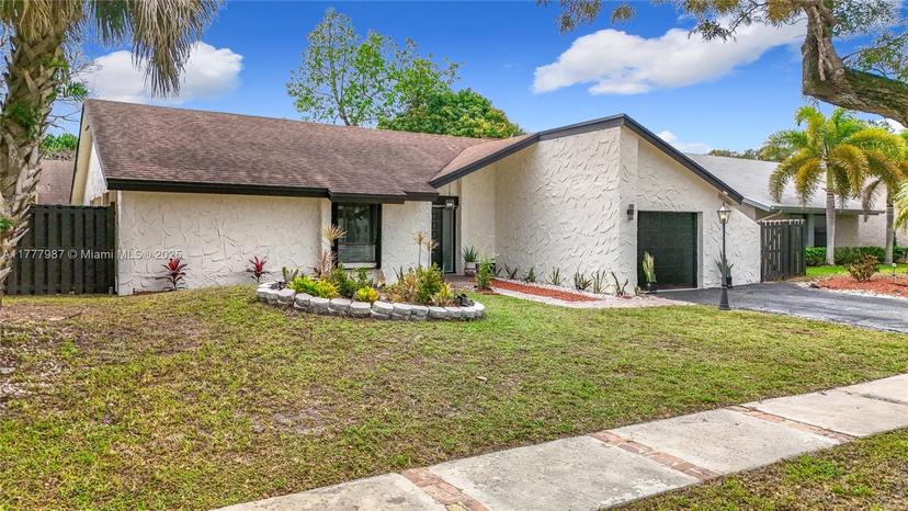 Picture of 750 NW 77Th Ave, Plantation FL 33324