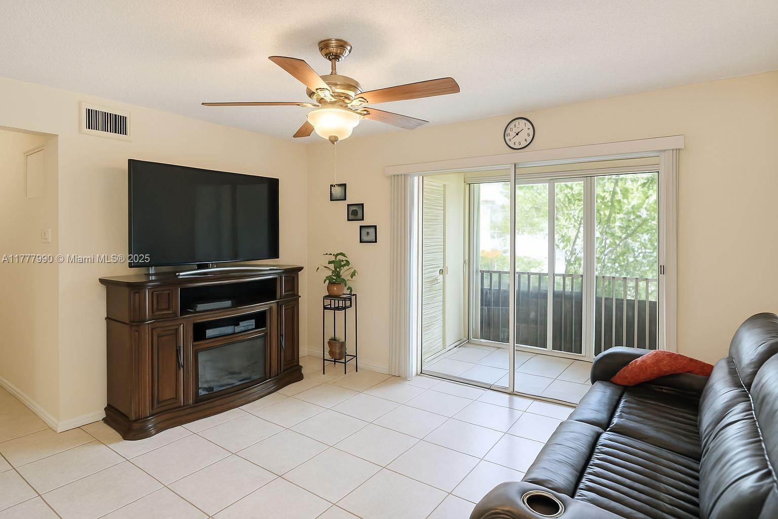 Picture of 485 NW 210Th St # 104, Miami Gardens, FL 33169