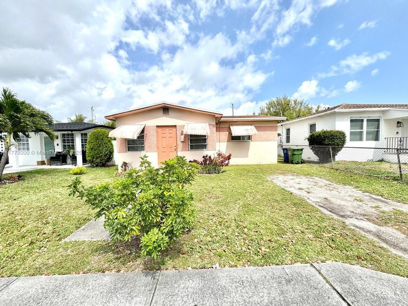 Picture of 616 NW 3Rd Ct, Hallandale Beach FL 33009