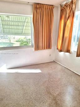 Picture of 616 NW 3Rd Ct, Hallandale Beach, FL 33009