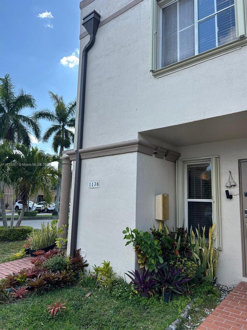 Picture of 1138 NW 124Th Ave # 2301, Miami FL 33182