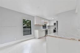 Picture of 1378 NW 91St Ave, Coral Springs, FL 33071