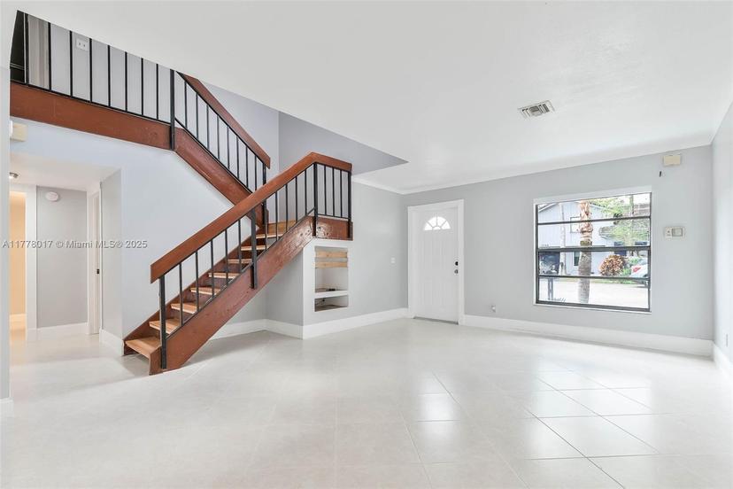Picture of 1378 NW 91St Ave, Coral Springs FL 33071