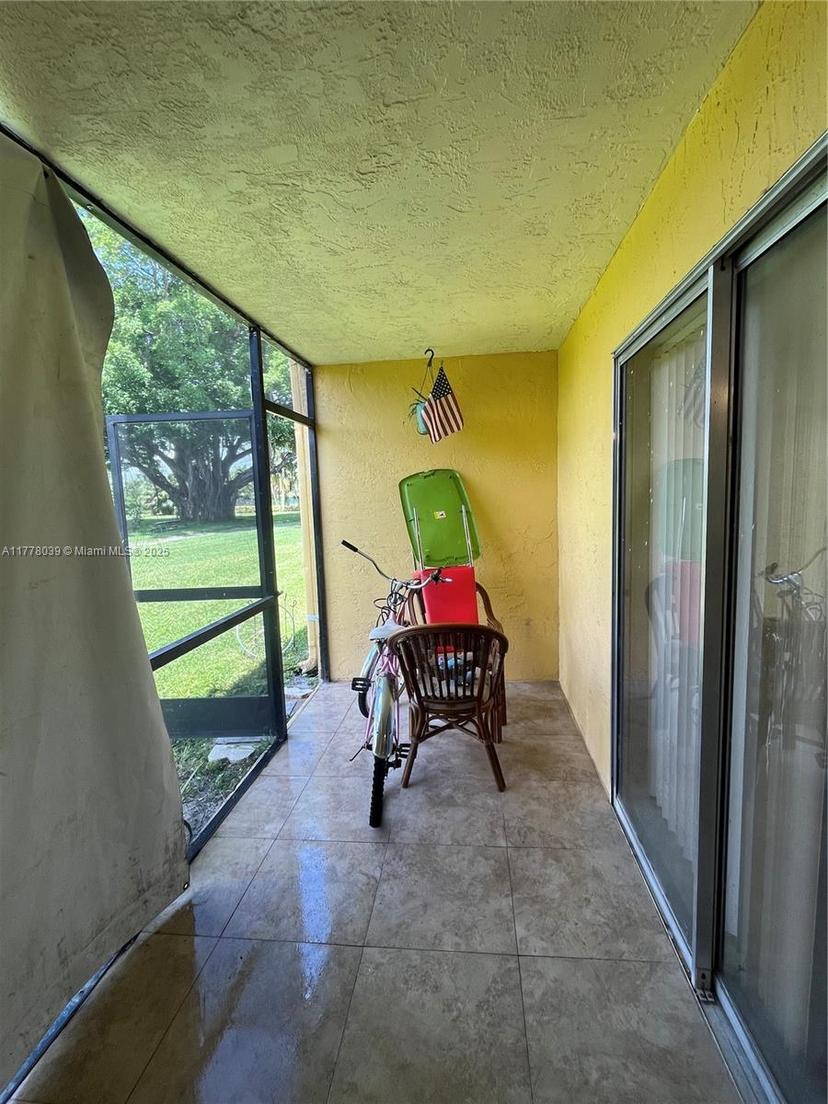 Picture of 1606 W Meadows Cir W # 1606, Boynton Beach FL 33436