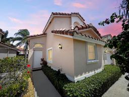 Picture of 1088 SE 6Th Ave, Dania Beach, FL 33004