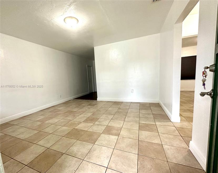 Picture of 1941 NE 157Th Ter, North Miami Beach FL 33162