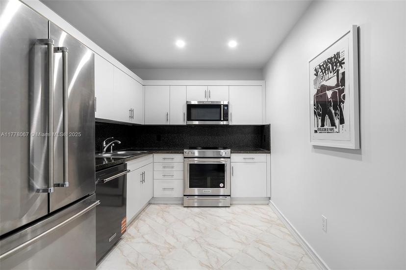 Picture of 9 Island Ave # 710, Miami Beach FL 33139