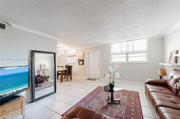 Picture of 1811 Jefferson St # 304, Hollywood, FL 33020