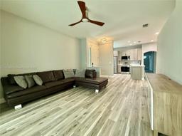 Picture of 7550 Meadow Lakes Dr # 4704, Naples, FL 34104