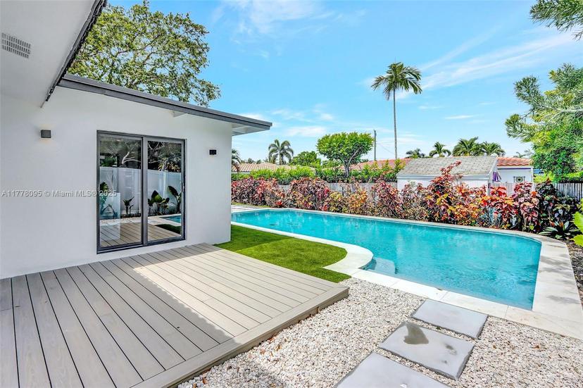 Picture of 2125 NE 17Th Ave, Wilton Manors FL 33305
