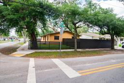 Picture of 17001 NW 28Th Ave, Miami Gardens, FL 33056