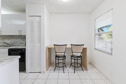 Picture of 1251 SW 125Th Ave # 211T, Pembroke Pines, FL 33027