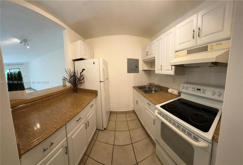 Picture of 677 SW 9Th Ave # 203, Miami FL 33130