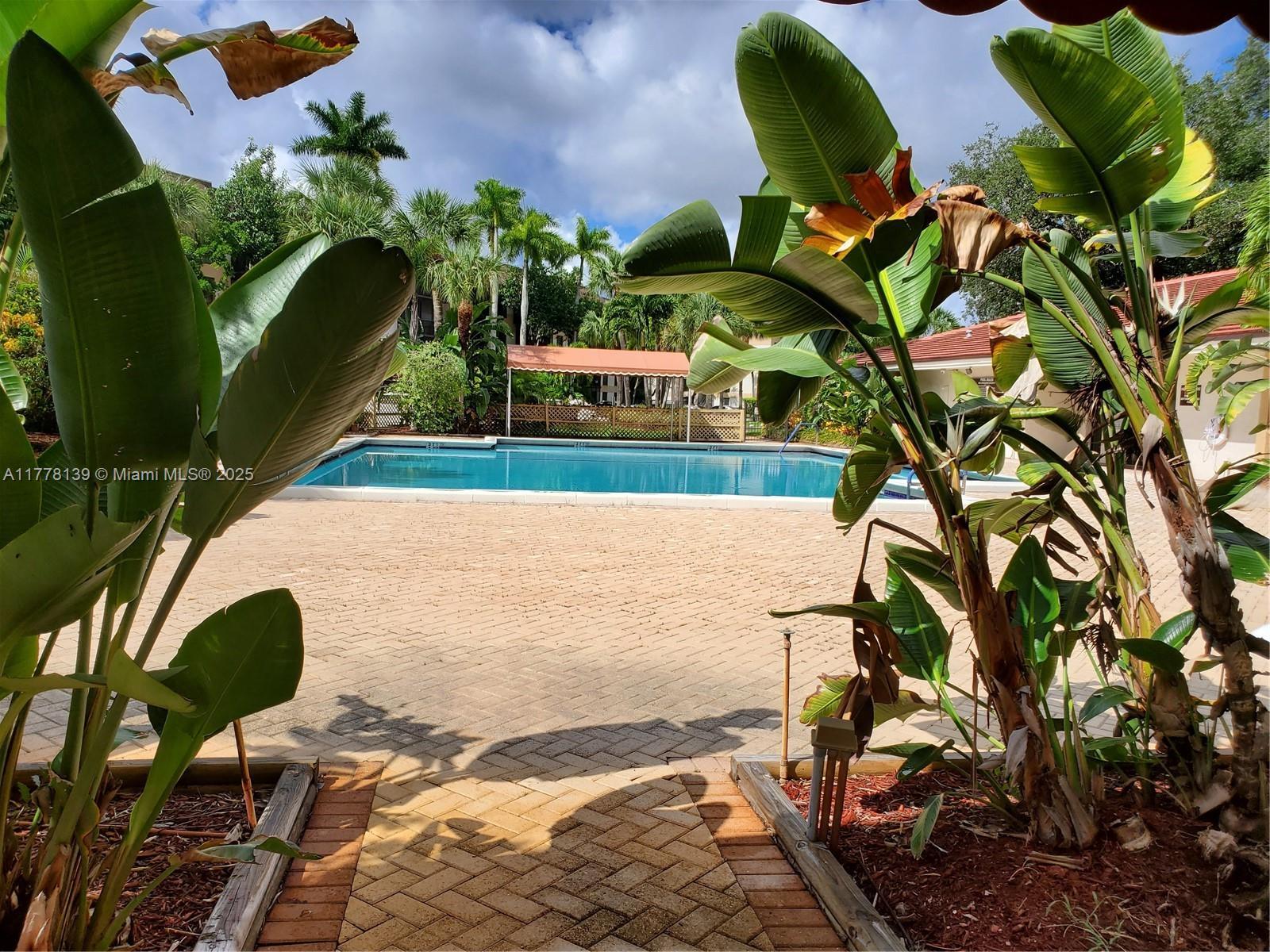 Picture of 5550 NW 44Th St # 111B, Lauderhill, FL 33319