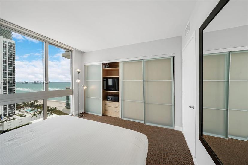 Picture of 18683 Collins Ave # 2006, Sunny Isles Beach FL 33160