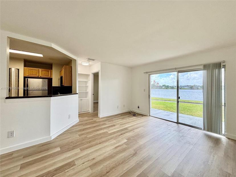 Picture of 3449 NW 44Th St # 101, Oakland Park FL 33309