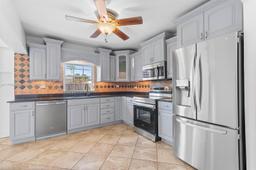 Picture of 1986 NW 32Nd St, Oakland Park, FL 33309