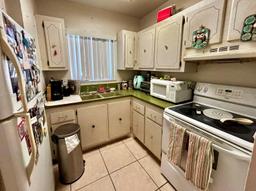 Picture of 7910 Taft St # 303, Pembroke Pines, FL 33024