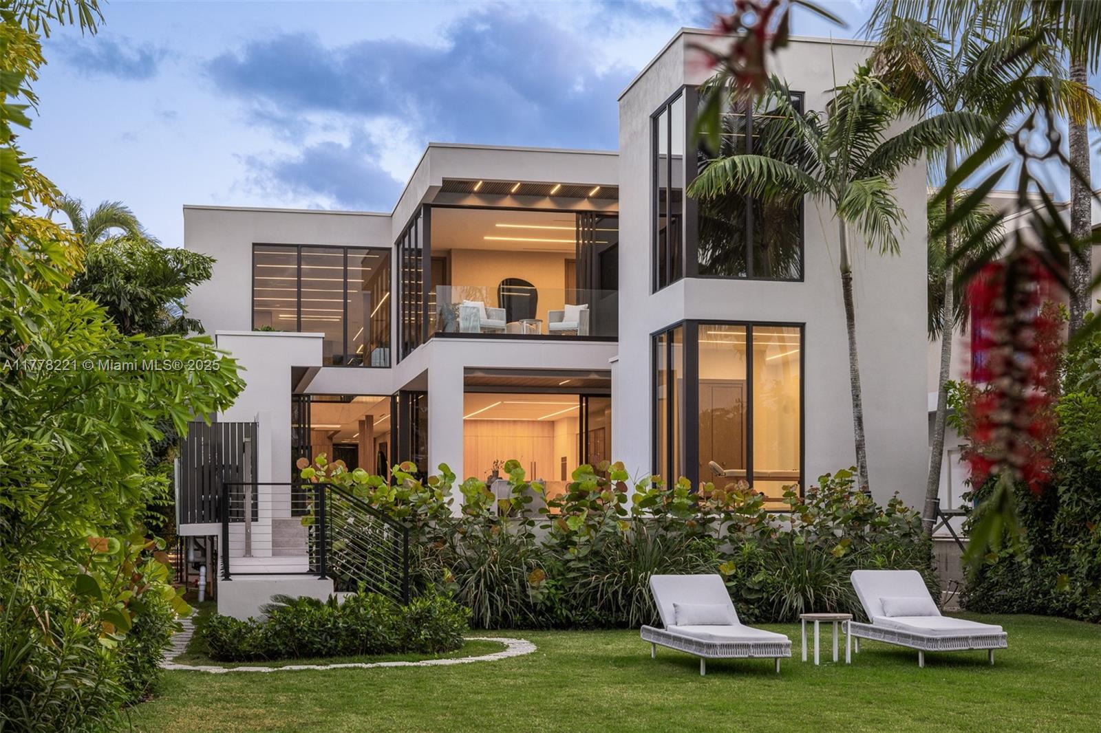 Picture of 725 NE 77Th Street, Miami, FL 33138