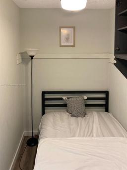 Picture of 7720 Harding Ave # 3, Miami Beach, FL 33141