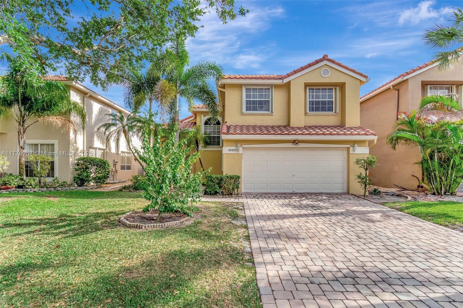 Picture of 10425 Buena Ventura Dr, Boca Raton, FL 33498