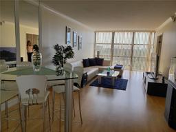 Picture of 1000 Parkview Dr # 623, Hallandale Beach, FL 33009