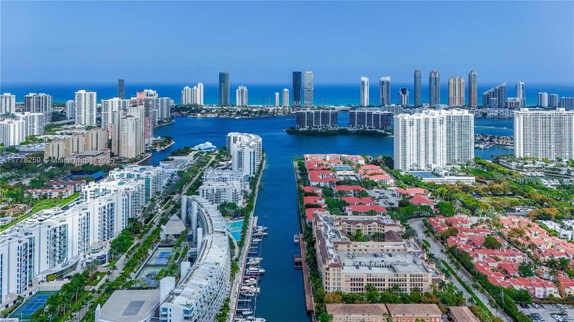 Picture of 3001 NE 185Th St # 127, Aventura FL 33180