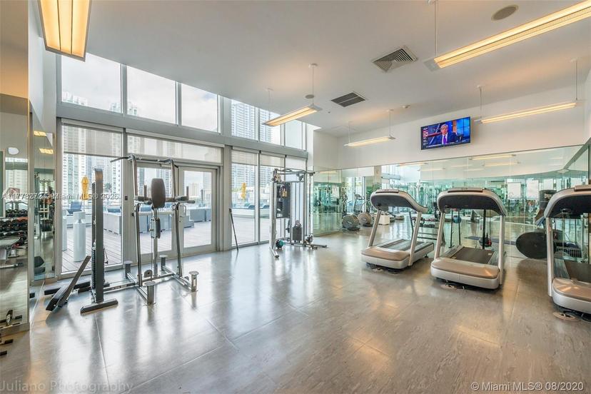Picture of 92 SW 3Rd St # 4104, Miami FL 33130