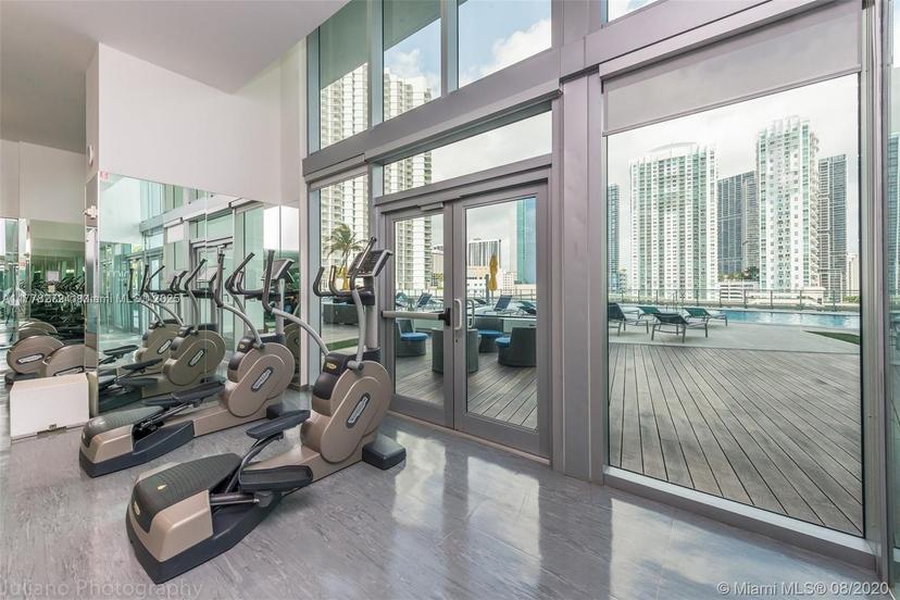 Picture of 92 SW 3Rd St # 4104, Miami FL 33130