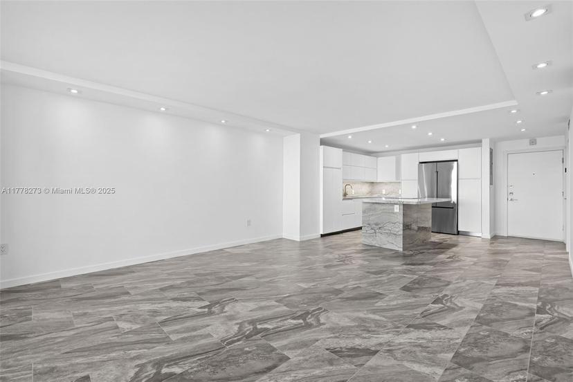 Picture of 1658 Bay Rd # 504, Miami Beach FL 33139