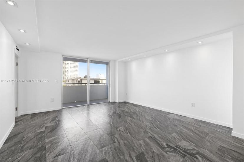 Picture of 1658 Bay Rd # 504, Miami Beach FL 33139