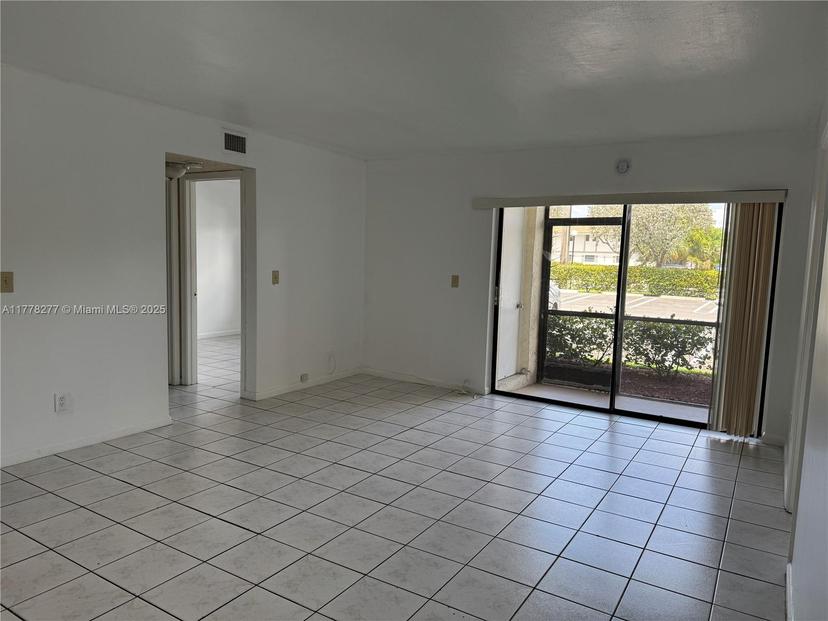 Picture of 10724 Royal Palm Blvd # 3, Coral Springs FL 33065