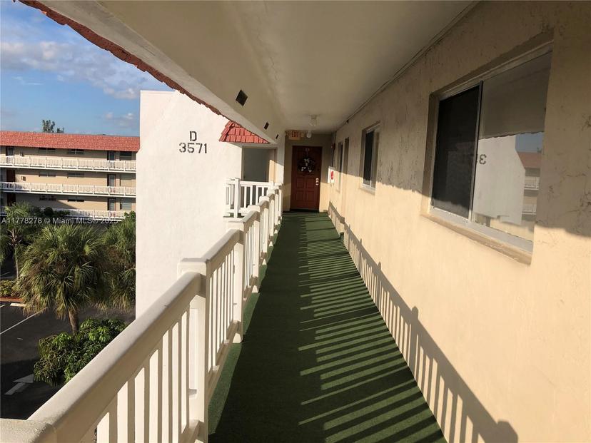 Picture of 3571 Inverrary Dr # 408, Lauderhill FL 33319