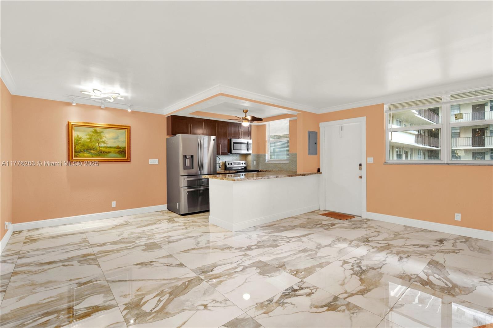 Picture of 1811 Jefferson St # 209, Hollywood, FL 33020