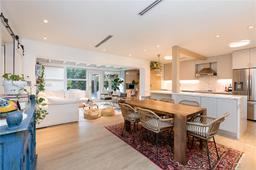Picture of 268 W Mashta Dr, Key Biscayne, FL 33149