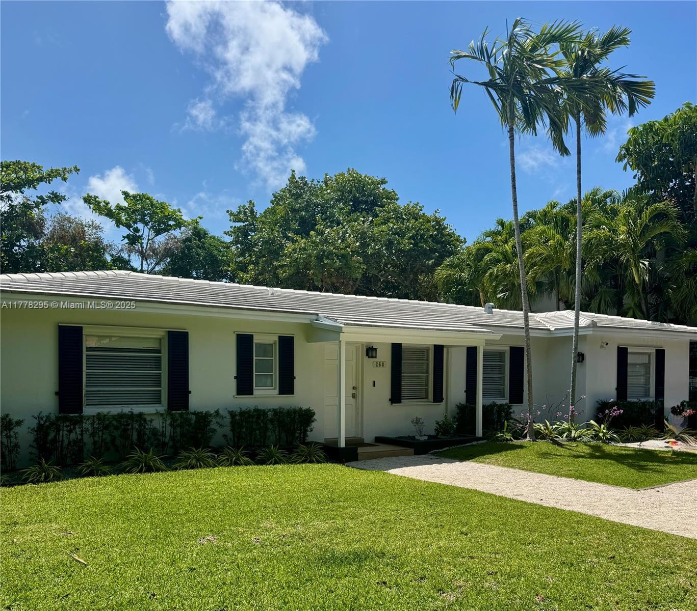 Picture of 268 W Mashta Dr, Key Biscayne, FL 33149