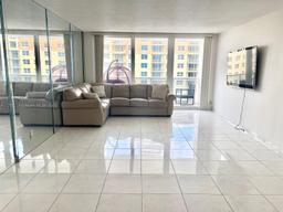 Picture of 3140 S Ocean Dr # 1508, Hallandale Beach, FL 33009