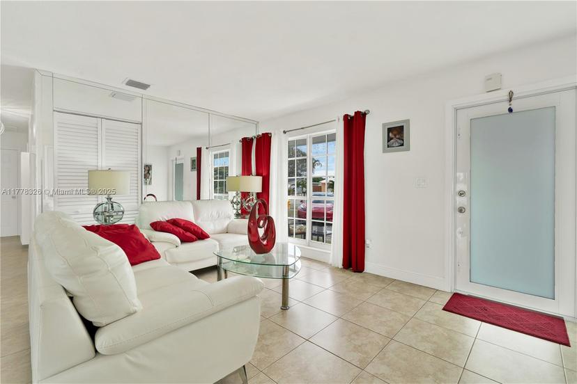 Picture of 3743 NW 207Th Dr, Miami Gardens FL 33055
